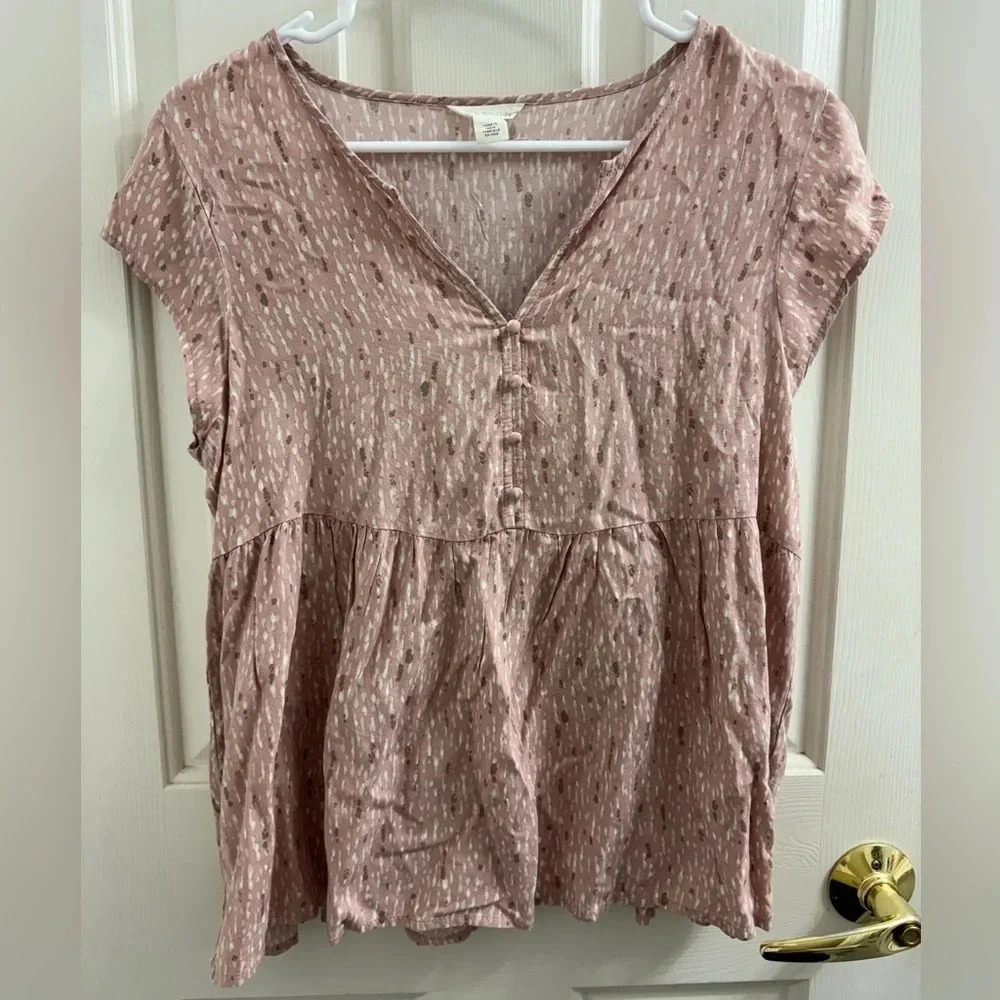Caslon v neck short sleeve blouse